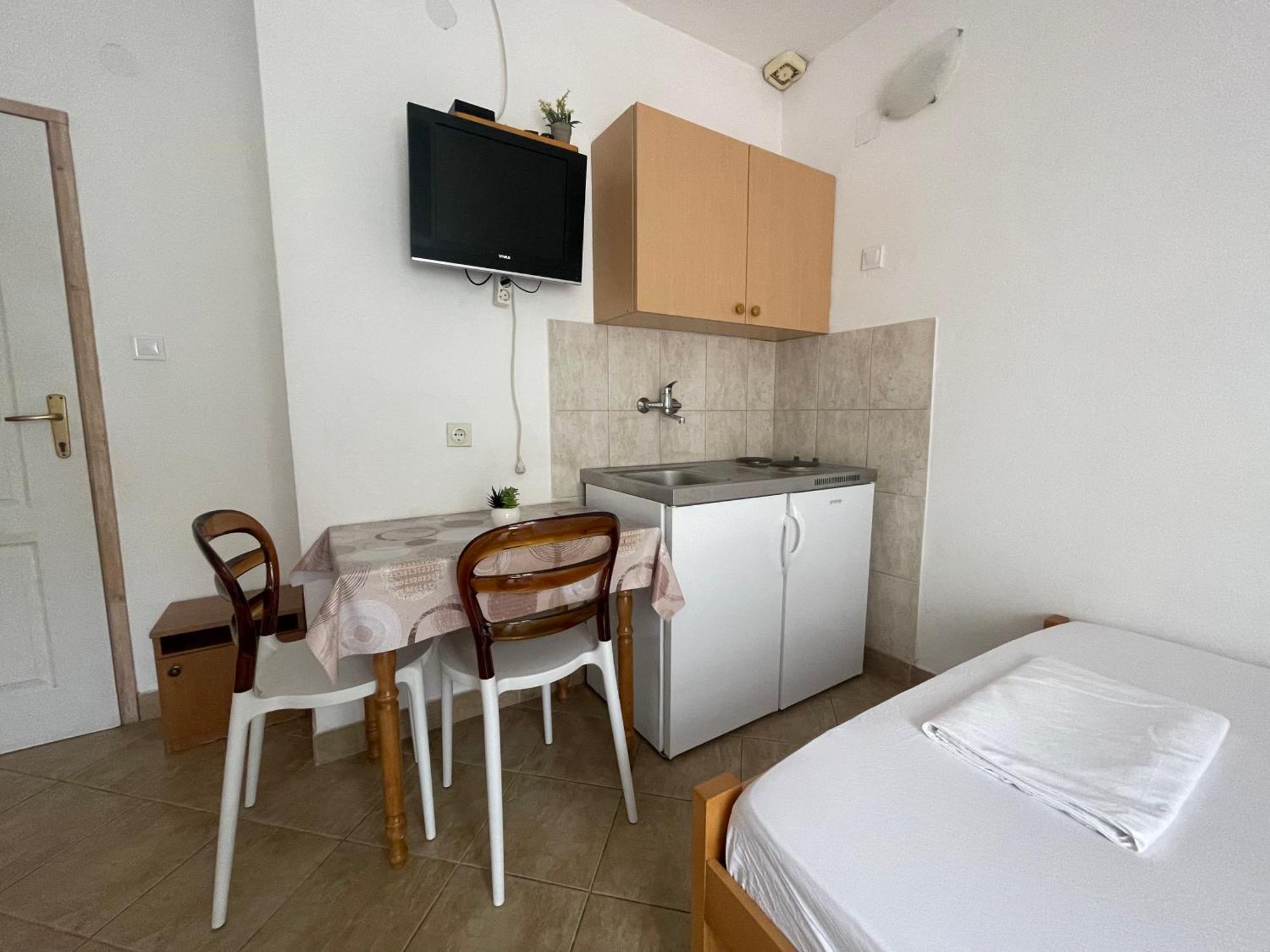 Apartmani Ivana Тиват Екстер'єр фото